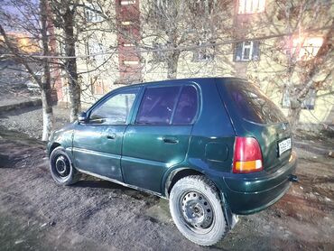 Honda: Honda Logo: 2000 г., 1.3 л, Автомат, Бензин, Хэтчбэк