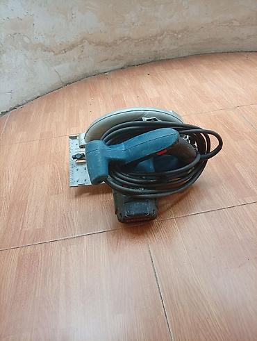ural misar: Bosch Professional dairəvi mişar. Şəkildə görünən model GKS 190 — 1