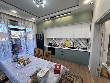 квартира жер үй: 4 бөлмө, 152 м², 6 соток, Чолпон-Ата, Менчик ээси — 1