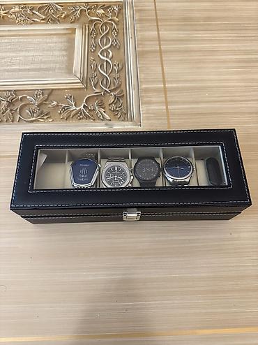 Aksesuarlar: Saat Qabı 6 dənəli Təzədir, Çox qəşəng keyfiyyəti var Ünvan: 28 may — 3