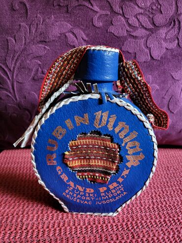 Čaše: Cutura vintaz,nova Jugoslavija. Cutura nema ostecenja. oblozena — 7