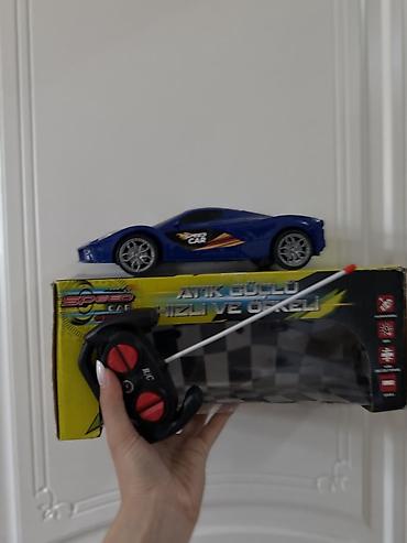 124 kupe: Uzaqdan idarə olunan Speed Car oyuncaq maşın - Rəng: mavi, yarış — 2