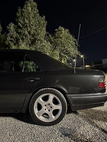 решотка мерседес 124: Mercedes-Benz W124: 1994 г., 2.2 л, Механика, Бензин, Седан — 7