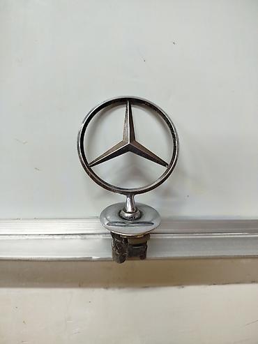nissan kupe: Mercedes-Benz kapot emblemi (şaquli ulduz) – orijinal metal nişan. - — 1
