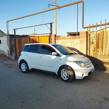 радиатор опель зафира а: Toyota ist: 2002 г., 1.5 л, Автомат, Бензин, Хетчбек