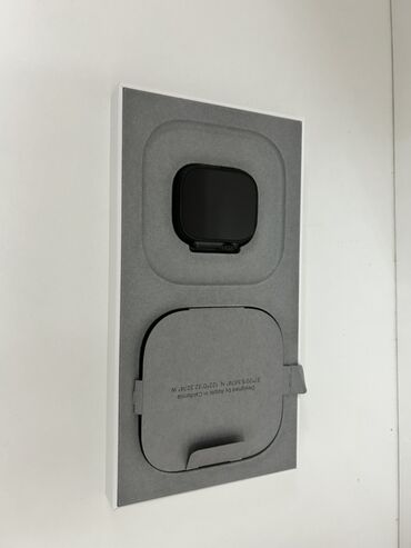 электронные чассы: Смарт-часы Apple Watch (корпус с квадратным дисплеем) в фирменной at lalafo.kg электронные чассы: Смарт-часы Apple Watch (корпус с квадратным дисплеем) в фирменной