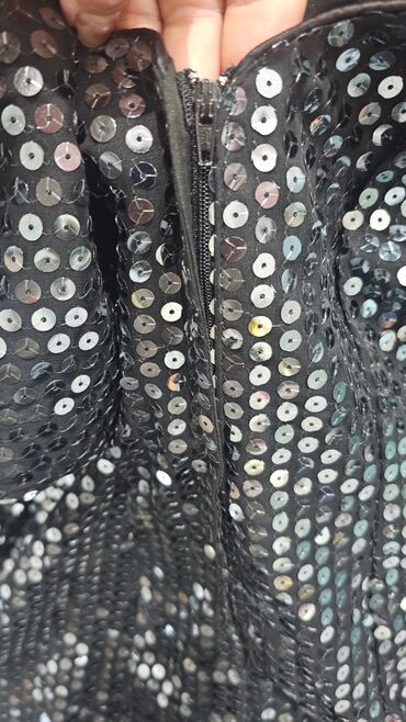 Kompleti: Set za svečane prilike: šljokičasta haljina + srebrne sandale - — 9