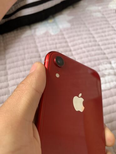 Apple iPhone: IPhone Xr, Колдонулган, 128 ГБ, Кызыл, Коргоочу айнек, Каптама, 77 %