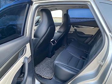 Другие автомобили: Электромобиль (седан) с современным интерьером и панорамной крышей — 7