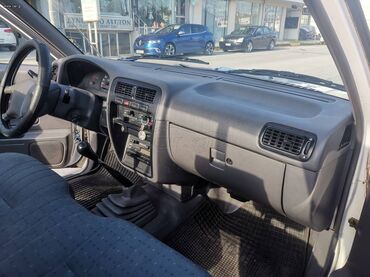 Nissan: Nissan Pickup: 2.4 l. | 1998 έ. Πικάπ at lalafo.gr — 6 Nissan: Nissan Pickup: 2.4 l. | 1998 έ. Πικάπ — 6