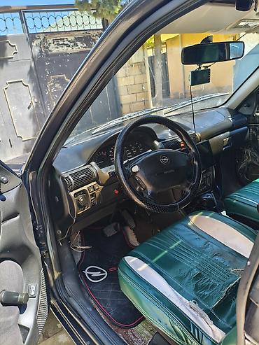 opel vectra b: Opel Astra: 1.6 l | 1996 il Universal — 8