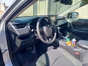 Toyota: Toyota RAV4: 2019 г., Гибрид, Кроссовер — 6