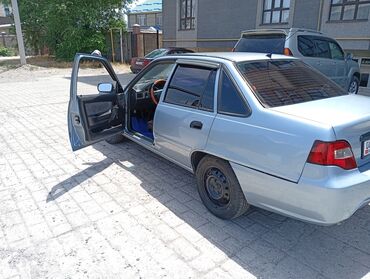 Daewoo: Daewoo Nexia: 2012 г., 1.5 л, Механика, Бензин, Седан — 6