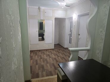 купить квартиру студию в бишкеке: 3 комнаты, Собственник