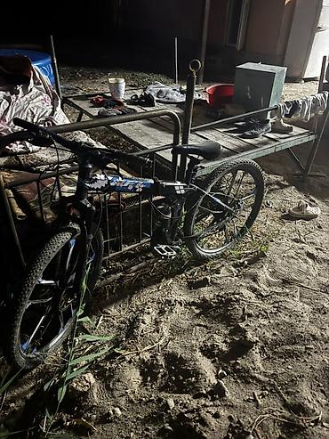 bud e9: Горный велосипед 26" - Колеса: 26", покрышки с выраженным протектором — 2