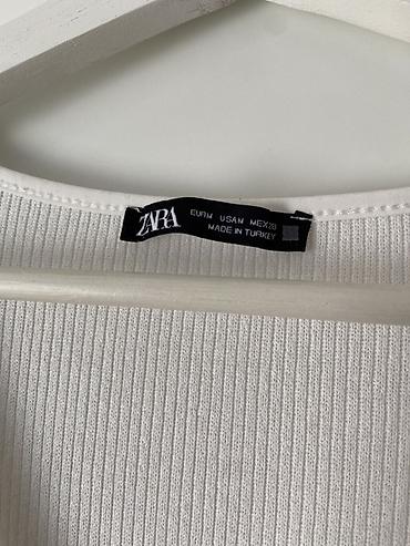 джинсы с майкой: Трикотажная футболка/топ на пуговицах ZARA - Цвет: молочный/белый - — 3