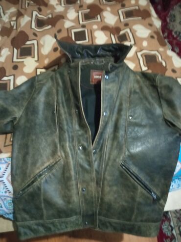 Kurtkalar: Kurtka, Dəri, Payız, Boss — 12