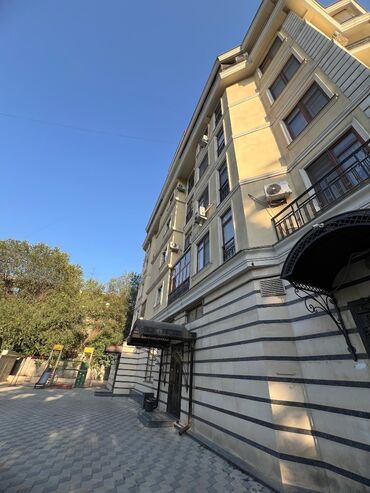 купить квартиру в бишкеке 6 микрорайон: 4 комнаты, 140 м², Элитка, 3 этаж, Евроремонт
