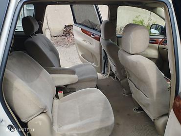 windom 2001: Toyota Ipsum: 2004 г., 2.4 л, Автомат, Газ, Минивэн — 5