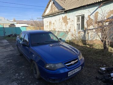 Daewoo: Daewoo Nexia: 2011 г., 1.6 л, Механика, Бензин, Седан