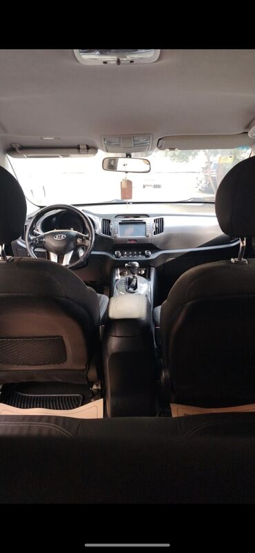 Kia: Kia Sportage: 2.2 l | 2012 il Ofrouder/SUV