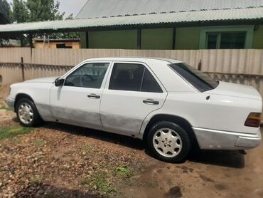 мерседес бенз 1320: Mercedes-Benz W124: 1986 г., 2.3 л, Механика, Бензин, Седан