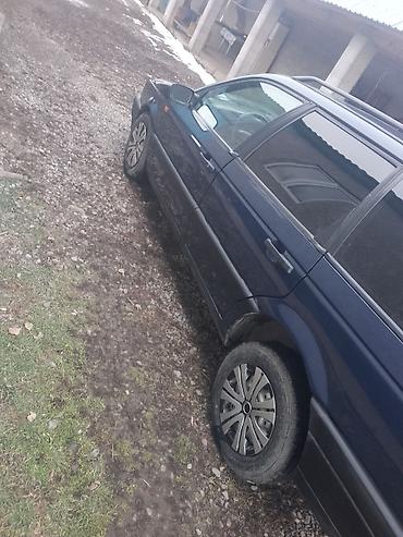 pass: Volkswagen Passat: 1993 г., Универсал — 3