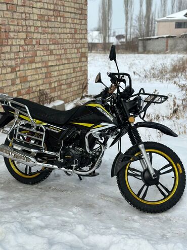 Другая мототехника: Продается мотоцикл JALMAIA S8 250 куб в серебристо-золотом цвете