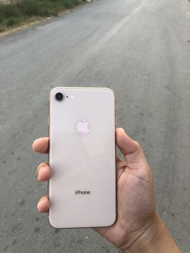 soyuducu hissələri: IPhone 8, Qızılı