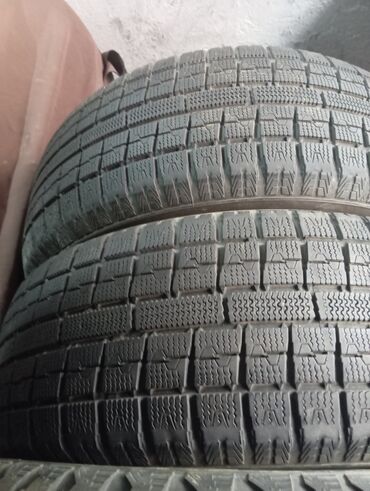 зимные шины 15: Шины 215 / 60 / R 16, Зима, Б/у, Пара, Легковые, Япония, Toyo