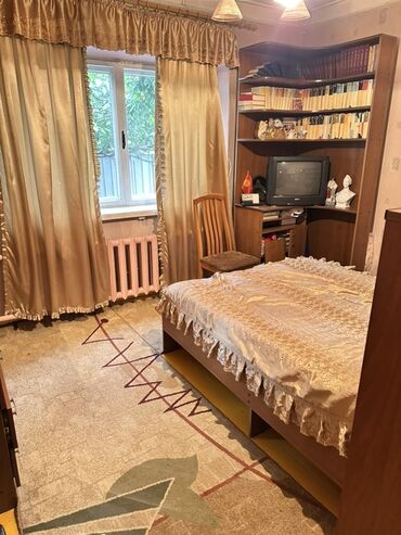 Продажа домов: Дом, 100 м², 4 комнаты — 6