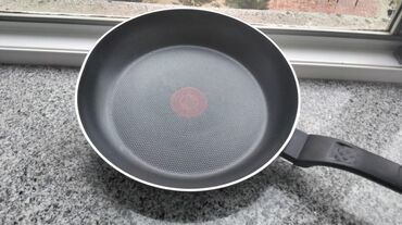 qranit tavalar: Tava, rəng - Qara, Alüminium, 28 sm, Tefal