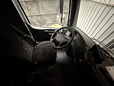 Грузовики: Грузовик, Mercedes-Benz, Стандарт, 7 т — 9