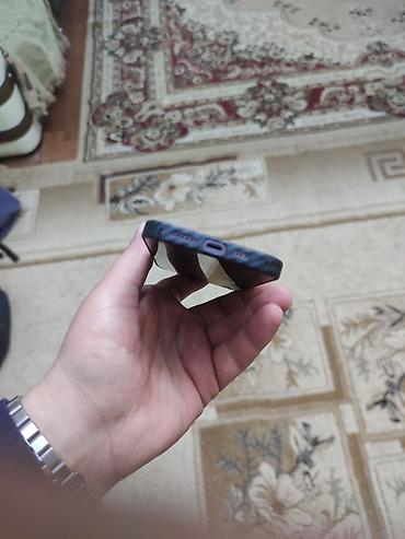 Digər mobil telefonlar: Məhsul: Smartfon (bənövşəyi rəng) Xüsusiyyətlər: - Korpus: düz — 6