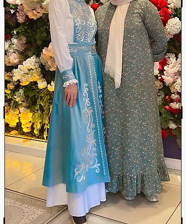 Вечернее платье, А-силуэт, Длинная модель, С рукавами, S at lalafo.kg Вечернее платье, А-силуэт, Длинная модель, С рукавами, S