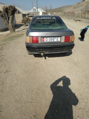 audi 80 1 8 e в Кыргызстан | Автозапчасти: Audi 80: 1.8 л | 1989 г