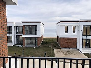 Продажа коттеджей и домов: Imarat Resort, Иссык-Кульская область, с. Бостери, Мамытова 122 Дом — 14