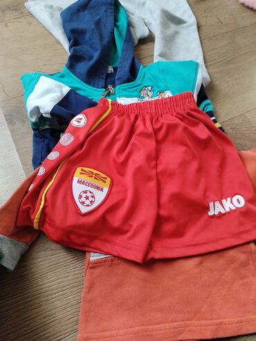 kengur nosiljka za bebe do 15kg: Paket za decake vel 1
Sve za 100din