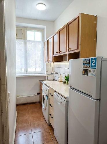 kiraye menzil: İcarəyə verilir 2 otaqlı köhnə tikili 65 m², Nəsimi r. 600 AZN/ay 2 — 8