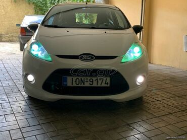 Ford Fiesta: 1.6 l | 2009 year | 126000 km. Coupe/Sports