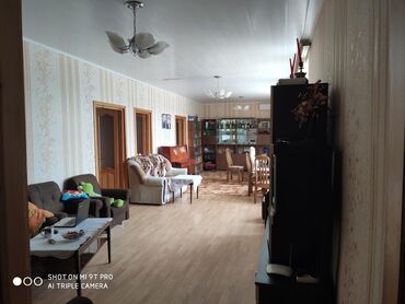 Bağ evlərinin satışı: Bakı, Şüvəlan qəs., 180 kv. m, 5 otaqlı, Hovuzlu, İnternet, Qaz, İşıq — 2