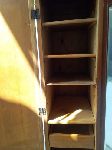 Dolablar: Açılan, 2 qapılı Düz dolab, Şifonyer — 6