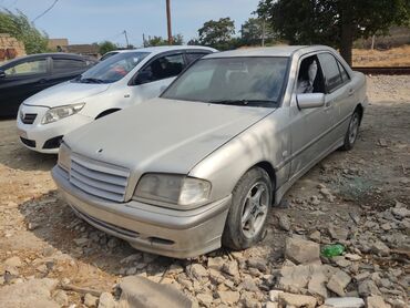 Mercedes-Benz C 180: 1.8 л | 1993 г. Седан