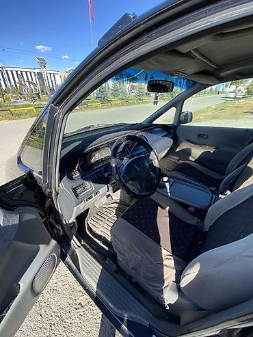 Honda: Honda Shuttle: 1998 г., 2.2 л, Автомат, Бензин, Универсал — 6