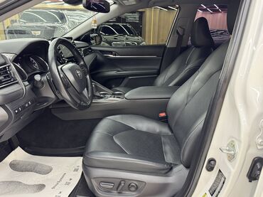 Toyota: Toyota Camry: 2022 г., 2.5 л, Автомат, Гибрид, Седан — 10