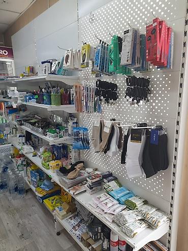 Торговое оборудование: Торговое оборудование для магазина - Витрина стеклянная на — 3