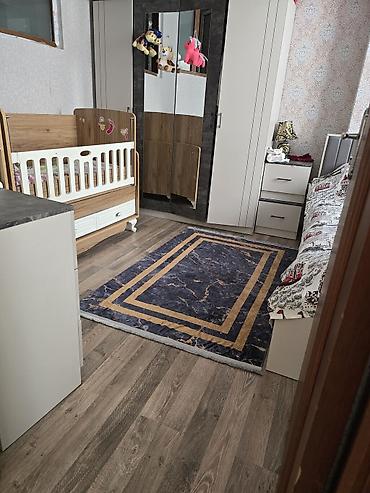 genc odası mebelleri: Uşaq otağı üçün mebel dəsti Tərkib: - Beşik: tək tərəfli açılan — 4