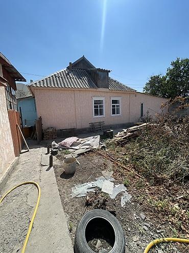 Кыймылсыз мүлк: СРОЧНО ПРОДАЁТСЯ ДОМ В КАРА-БАЛТЕ Район Почтового, ул. Кирова Дом 60 — 2
