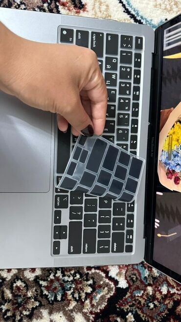macbook m3 air: Ноутбук, Apple, 8 ГБ ОЗУ, Apple M1, 13.3 ", Б/у, Для работы, учебы