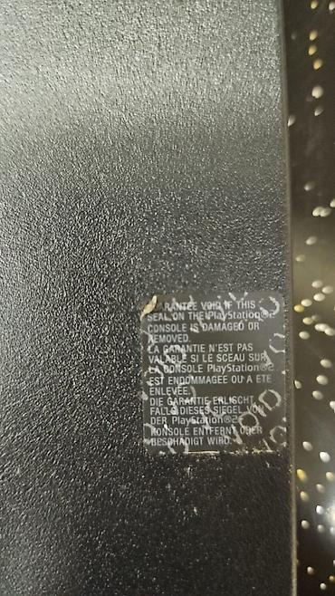 iphonr 1: Playstation 2 hec işlenmeyib orginal blomlari ustundedi — 4